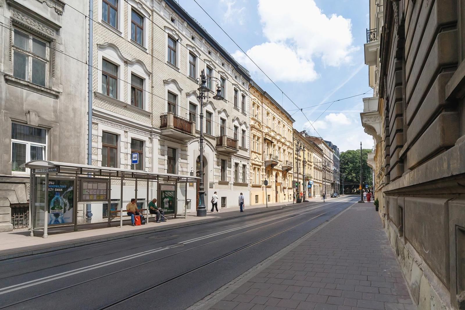 2 Bedroom Apartment With Terrace- Pilsudskiego 11 Kraków Exteriör bild